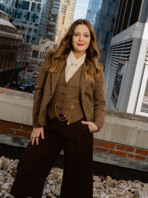 Drew Barrymore by Molly Matalon for NY Times || 2021