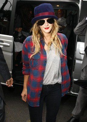 photo 22 in Drew Barrymore gallery [id288517] 2010-08-24 00:00:00