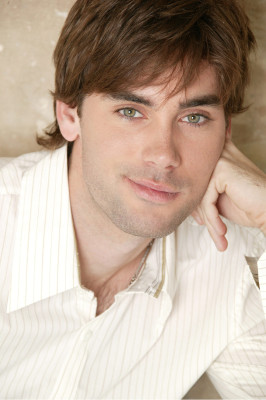 photo 18 in Drew Fuller gallery [id679762] 2013-11-22 00:00:00