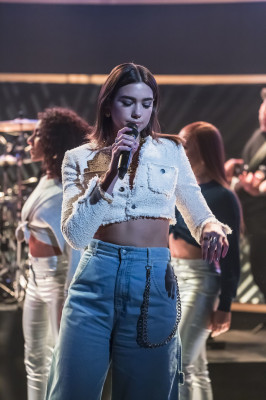 Dua Lipa - Jonathan Ross Show 10/06/2017