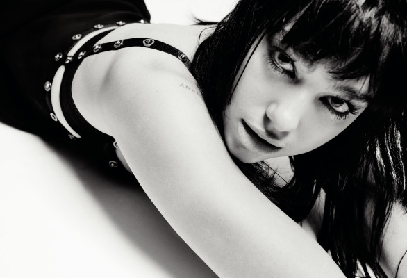 Dua Lipa by Inez &amp; Vinoodh for V Magazine 2018