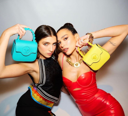 Dua Lipa - Versace (2022)