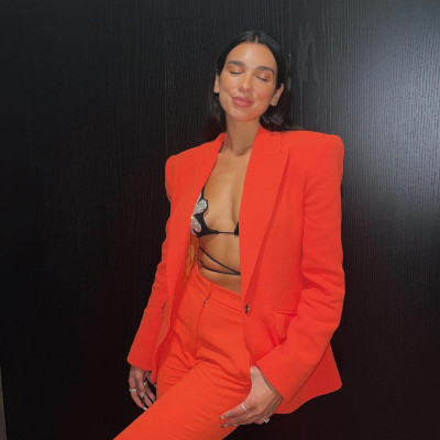 Dua Lipa 