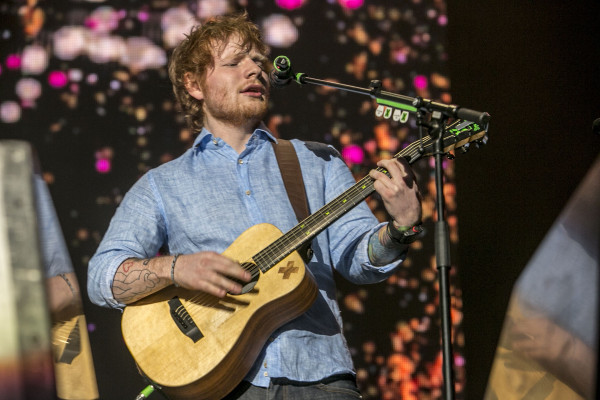 Ed Sheeran - Dubai Media City in Dubai 03/05/2015