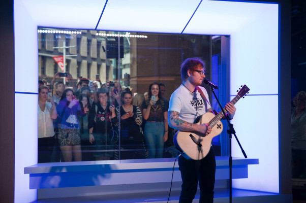 Ed Sheeran at Sunrise in Australia 02/08/2017