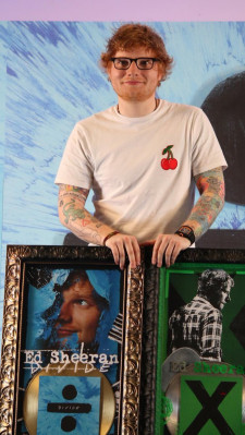 Ed Sheeran at Divide Tour in Mexico 06/10/2017