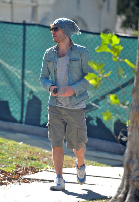 photo 21 in Ed Westwick gallery [id579421] 2012-11-11 00:00:00