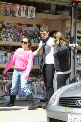 photo 20 in Ed Westwick gallery [id580890] 2012-11-13 00:00:00