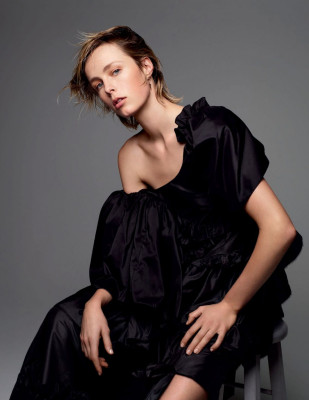 EDIE CAMPBELL for Vogue Magazine, Spain January 2020