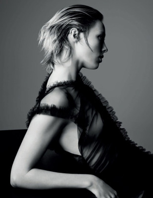 EDIE CAMPBELL for Vogue Magazine, Spain January 2020