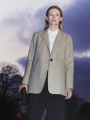 Edita Vilkeviciute - Massimo Dutti