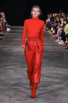 Edita Vilkevicuite - TAMUNA INGOROKVA AUTUMN/WINTER 2017 Fashion Show at MBFW 