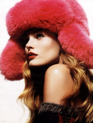 photo 16 in Edita Vilkeviciute gallery [id183868] 2009-08-16 00:00:00