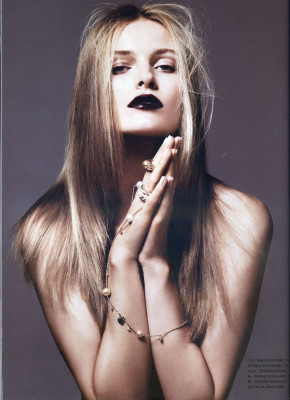 Edita Vilkeviciute pic #411988