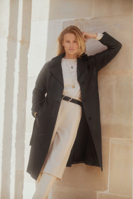 Edita Vilkeviciute - Massimo Dutti Fall/Winter Street Style Trends
