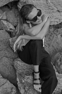 Edita Vilkeviciute - Massimo Dutti  Swimwear Spring/Summer 2022