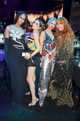 Eiza Gonzalez - Fashion Awards 2021 in London 11/29/2021