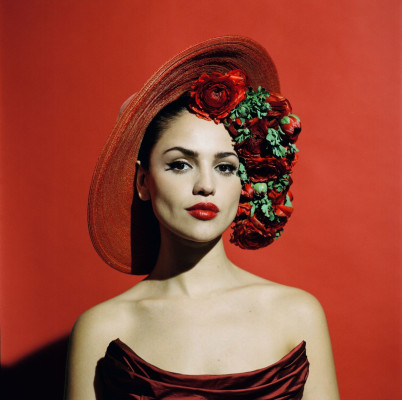 EIZA GONZALEZ in Contentmode Magazine, Spring 2020