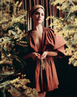 EIZA GONZALEZ in Contentmode Magazine, Spring 2020