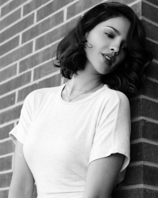 Eiza González – NYC Photoshoot September 2019 (more photos)