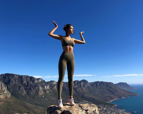 Eiza Gonzalez pic #1113189