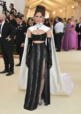 Eiza Gonzalez – 2018 MET Costume Institute Gala in NYC