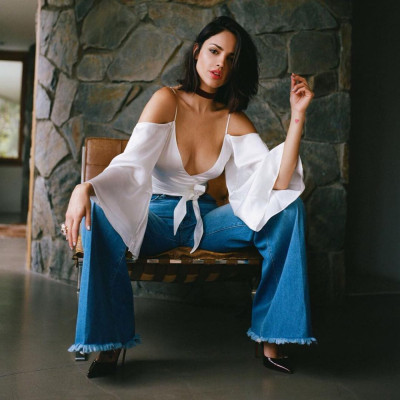 Eiza Gonzalez – Social Media