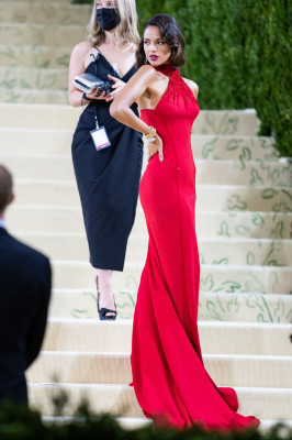 Eiza Gonzalez-Met Gala 2021