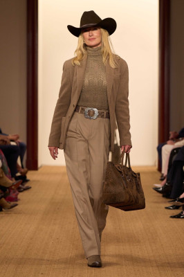 Elaine Irwin