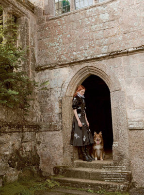 Eleanor Tomlinson – Photoshoot for Town &amp; Country UK December 2018
