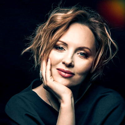 Елена Ксенофонтова