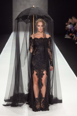 Елена Летучая - показ Yakubowitch в рамках Mercedes Benz Fashion Week в Москве