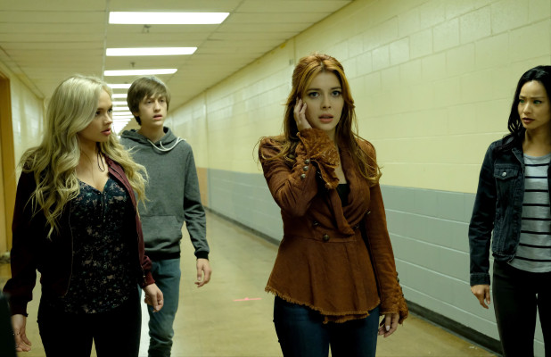 Elena Satine - The Gifted (2017) 1x09 'outfoX'