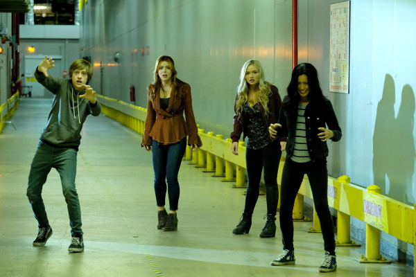 Elena Satine - The Gifted (2017) 1x09 &#039;outfoX&#039;