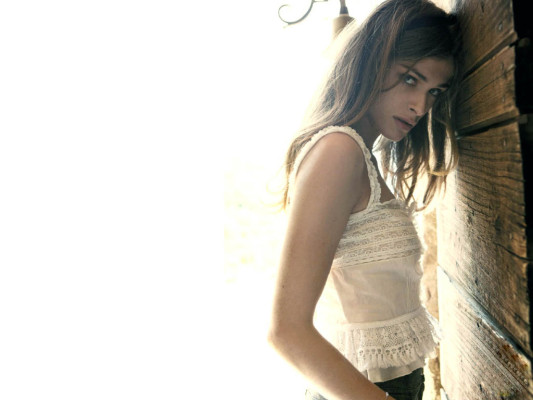 photo 24 in Elisa Sednaoui gallery [id338537] 2011-01-08 00:00:00