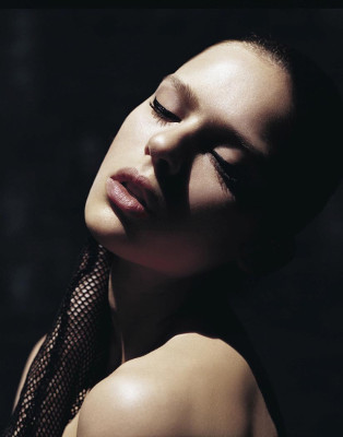 photo 10 in Elise Crombez gallery [id210161] 2009-11-19 00:00:00