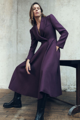 Elise Crombez ~ Roland Mouret FALL 2023 READY-TO-WEAR