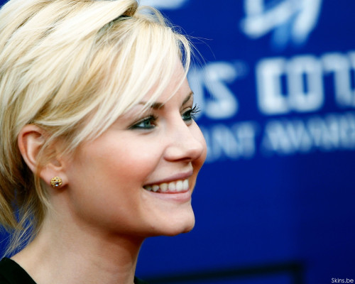 Elisha Cuthbert pic #177404