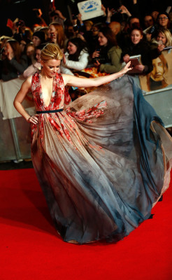 Elizabeth Banks pic #773370