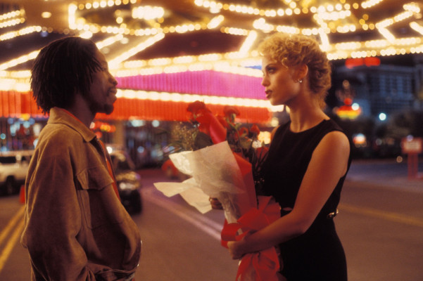 Elizabeth Berkley pic #1172554