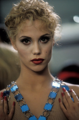 Elizabeth Berkley pic #1168789