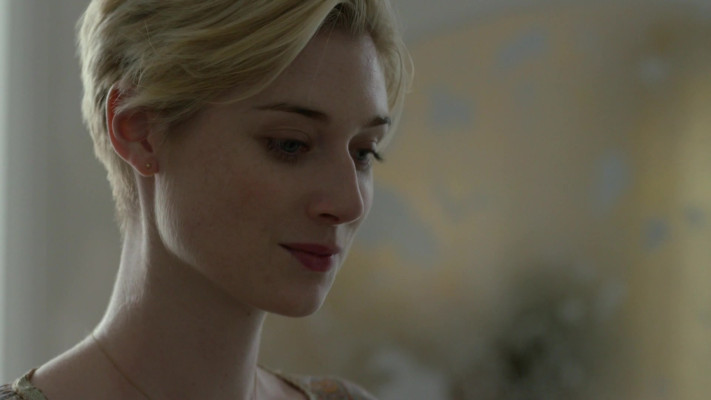 Elizabeth Debicki 