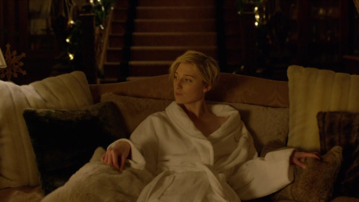 Elizabeth Debicki 