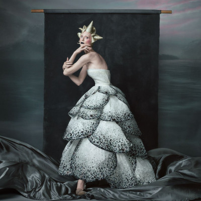 Elizabeth Debicki – Vogue Magazine, May 2024