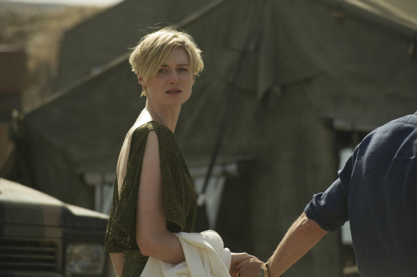 Elizabeth Debicki 