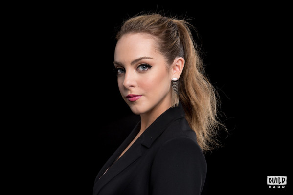 Elizabeth Gillies