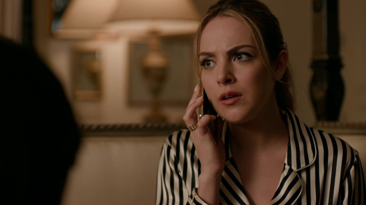 Elizabeth Gillies - Dynasty (2017) 1x02 &#039;Spit It Out&#039;