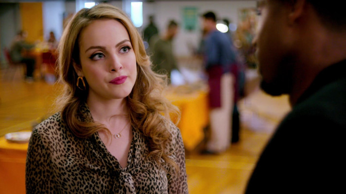 Elizabeth Gillies - Dynasty (2017) 1x07 &#039;A Taste of Your Own Medicine&#039;