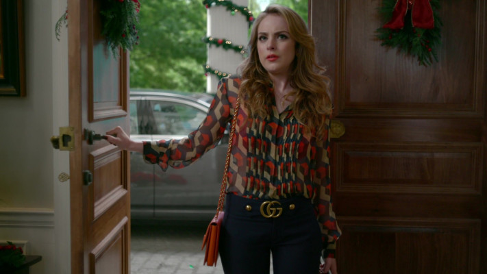 Elizabeth Gillies - Dynasty (2017) 1x09 &#039;Rotten Things&#039;