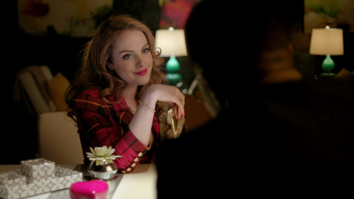 Elizabeth Gillies - Dynasty (2017) 1x09 &#039;Rotten Things&#039;